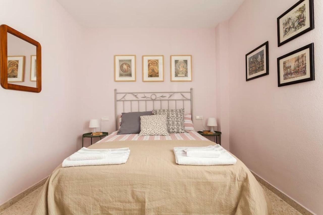 Apartamento Jardin De Santa Paula Sevilla Dış mekan fotoğraf
